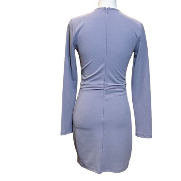 Tobi Ava Lilac Grey Bodycon Long Sleeved Split Hem Deep Plunge Dress Size Small - Picture 4 of 10